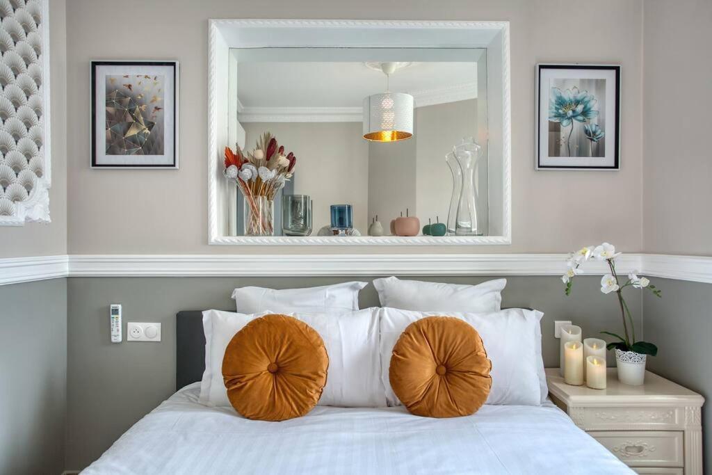 Charming Apart New 2 Bedrooms With Aircon Paris Luaran gambar